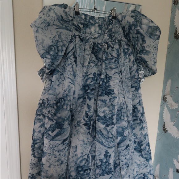 Selkie Louis Toile Puff Gown Size Small - Picture 2 of 3